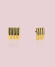 Gold necklace