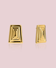 Gold earrings