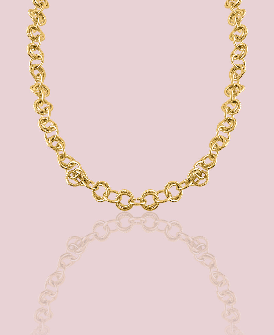 THE OVERSABI NECKLACE